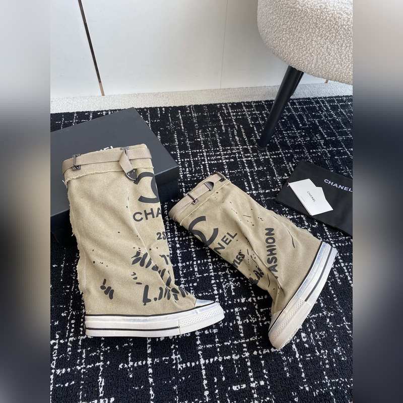 CHANEL 香奈兒  網紅爆款中古 塗鴉帆布鞋 太有範兒了 複古coco女鞋