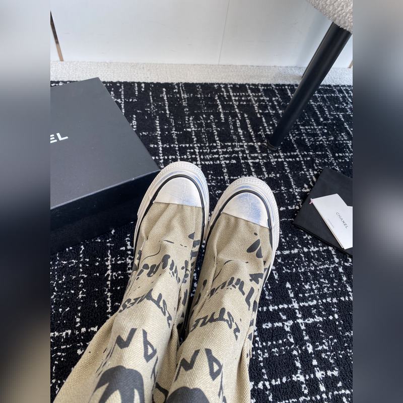 CHANEL 香奈兒  網紅爆款中古 塗鴉帆布鞋 太有範兒了 複古coco女鞋