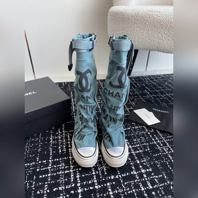 CHANEL 香奈兒  網(wǎng)紅爆款中古 塗鴉帆布鞋 太有範(fàn)兒了 複古coco女鞋