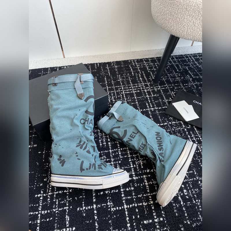 CHANEL 香奈兒  網(wǎng)紅爆款中古 塗鴉帆布鞋 太有範(fàn)兒了 複古coco女鞋