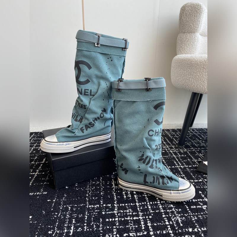 CHANEL 香奈兒  網(wǎng)紅爆款中古 塗鴉帆布鞋 太有範(fàn)兒了 複古coco女鞋