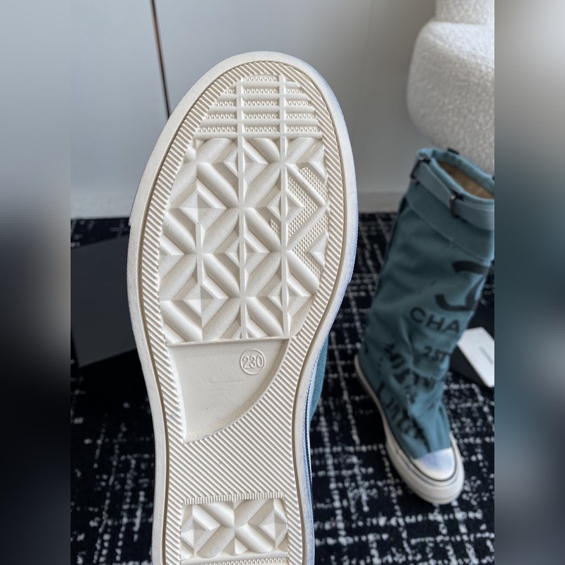 CHANEL 香奈兒  網(wǎng)紅爆款中古 塗鴉帆布鞋 太有範(fàn)兒了 複古coco女鞋