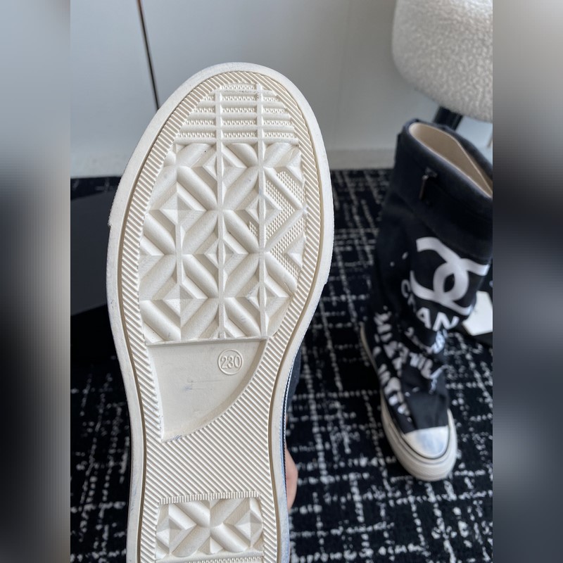 CHANEL 香奈兒  網紅爆款中古 塗鴉帆布鞋 太有範兒了 複古coco女鞋