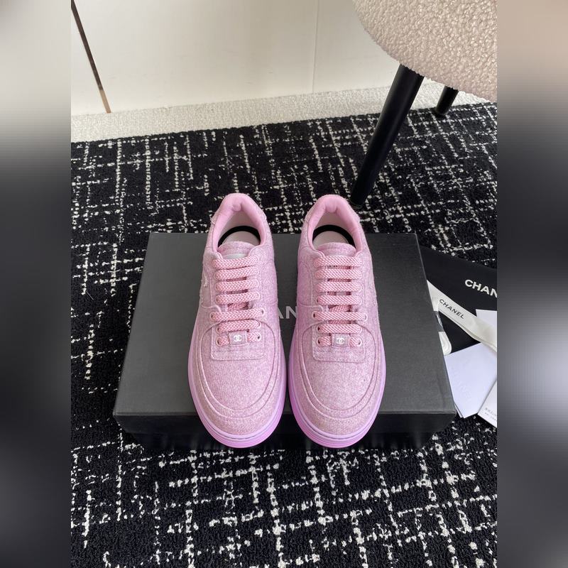 Chanel 香奈兒 24ss 秋冬季新款 休閑運動闆鞋一改以往的進口特殊布