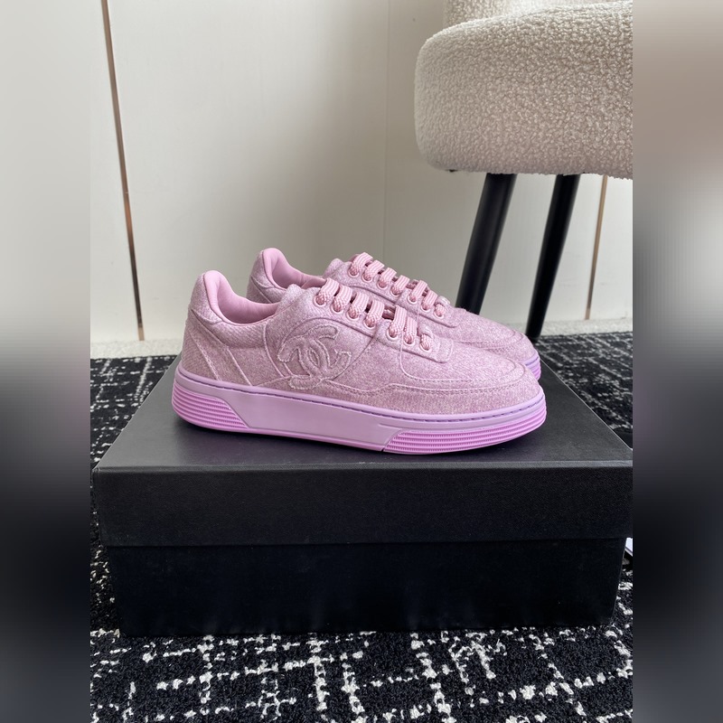 Chanel 香奈兒 24ss 秋冬季新款 休閑運動闆鞋一改以往的進口特殊布
