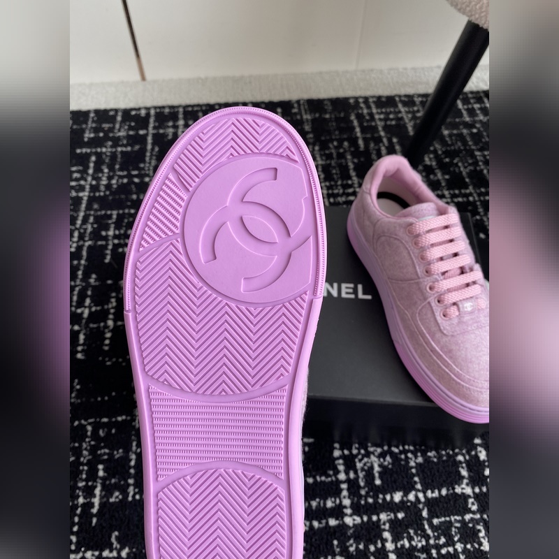 Chanel 香奈兒 24ss 秋冬季新款 休閑運動闆鞋一改以往的進口特殊布