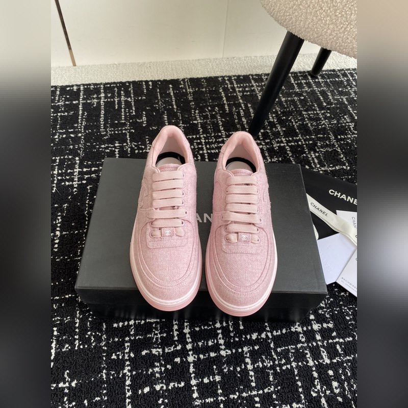 Chanel 香奈兒 24ss 秋冬季新款 休閑運動闆鞋一改以往的進口特殊布