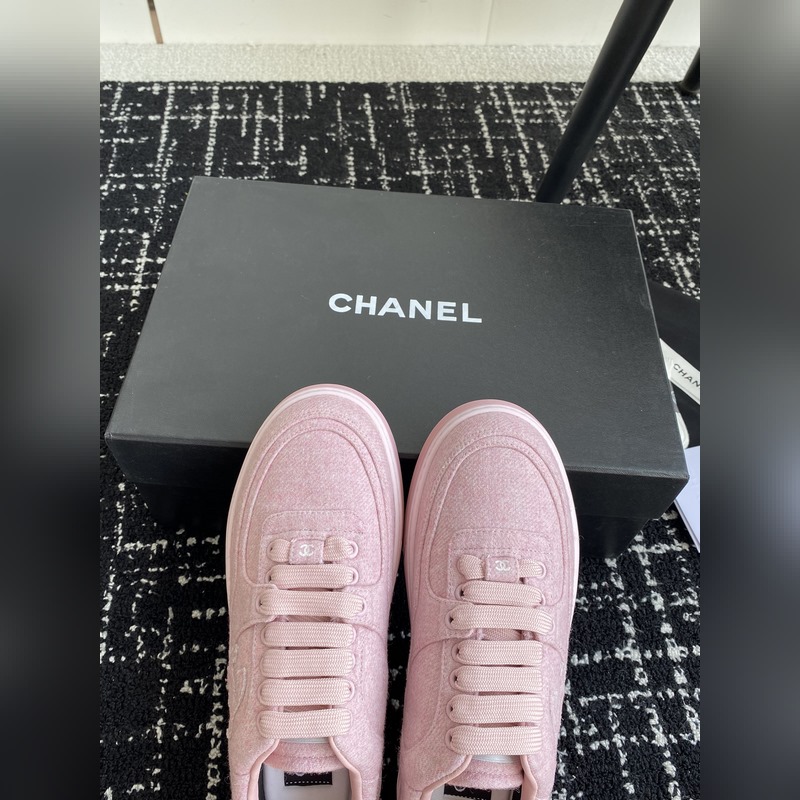 Chanel 香奈兒 24ss 秋冬季新款 休閑運動闆鞋一改以往的進口特殊布