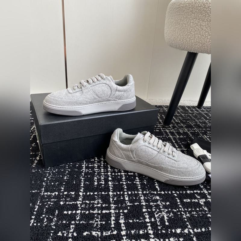Chanel 香奈兒 24ss 秋冬季新款 休閑運(yùn)動(dòng)闆鞋一改以往的進(jìn)口特殊布