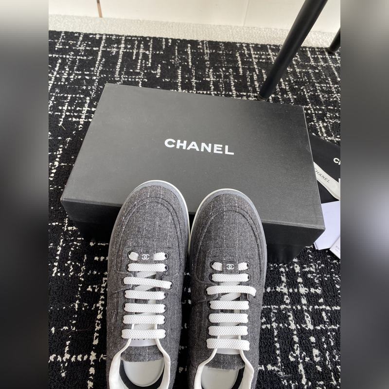 Chanel 香奈兒 24ss 秋冬季新款 休閑運動闆鞋一改以往的進口特殊布