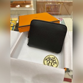 Silk‘in方塊錢包 compact wallet，外皮epsom ，内絲質，