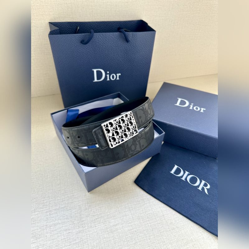 寬度3.5 CM  ，長度80—110歐碼 。