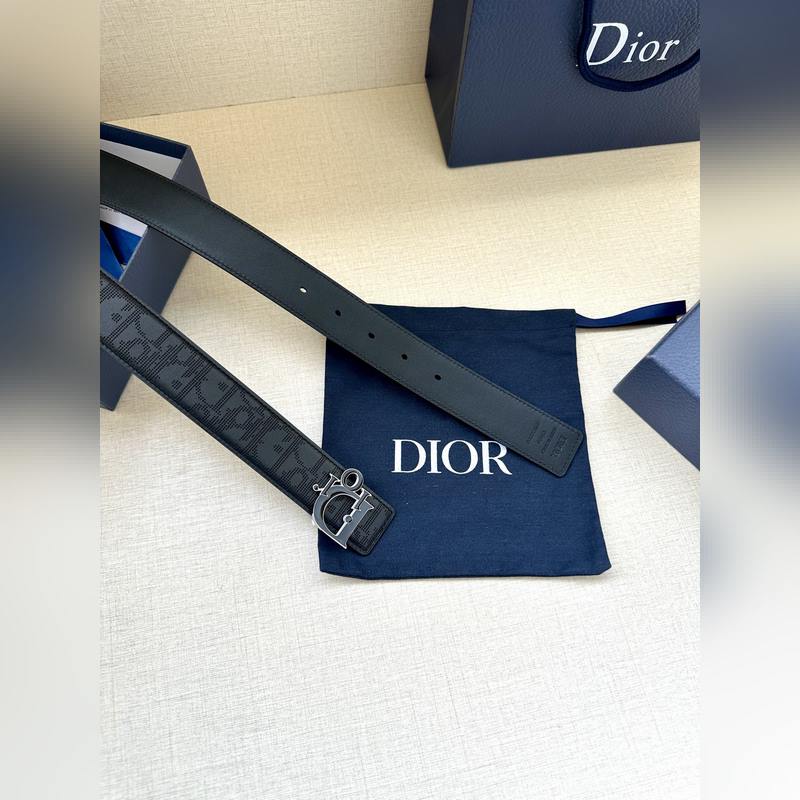 寬度3.5 CM  ，長度80—110歐碼 。