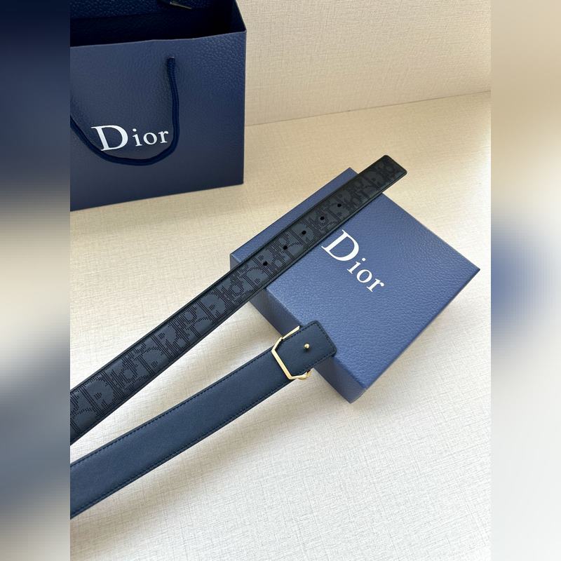 寬度3.5 CM  ，長度80—110歐碼 。