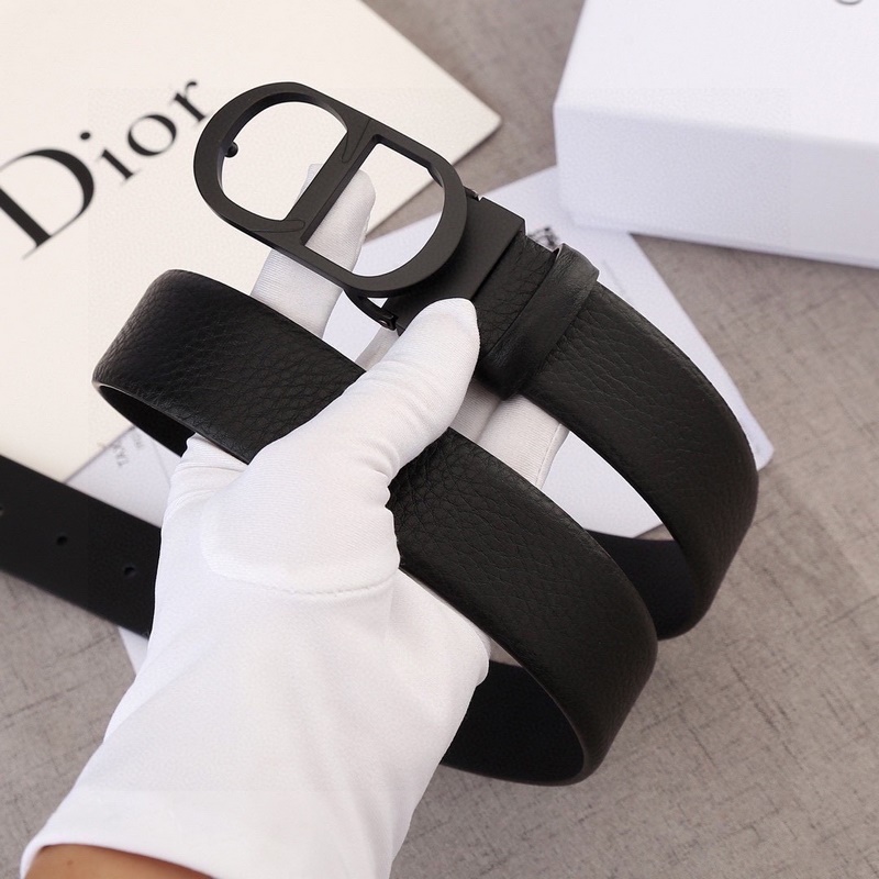 寬度3.5 CM  ，長度80—110歐碼 。