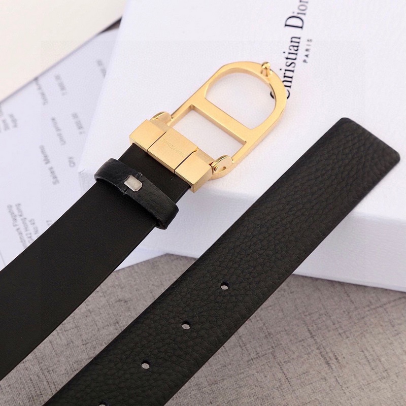 寬度3.5 CM  ，長度80—110歐碼 。