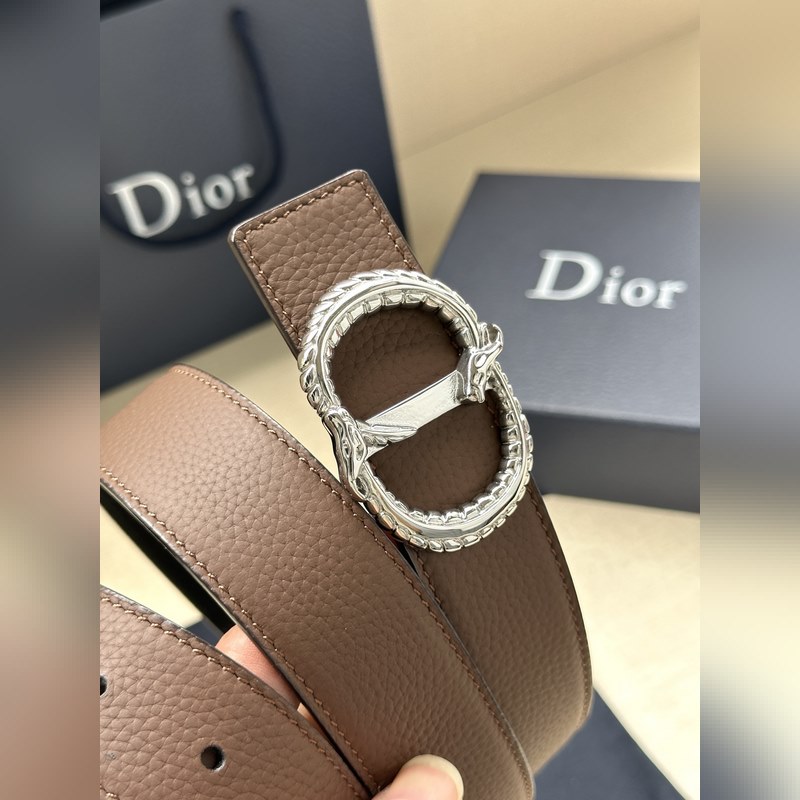 寬度3.5 CM  ，長度80—110歐碼 。