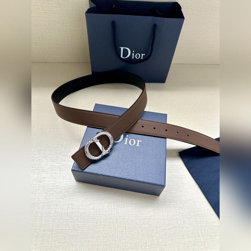 寬度3.5 CM  ，長度80—110歐碼 。