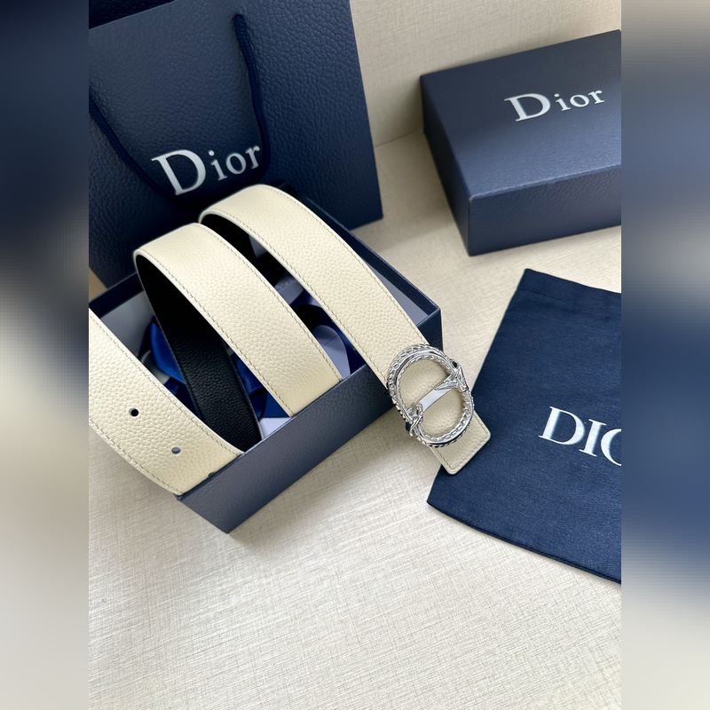 寬度3.5 CM  ，長度80—110歐碼 。