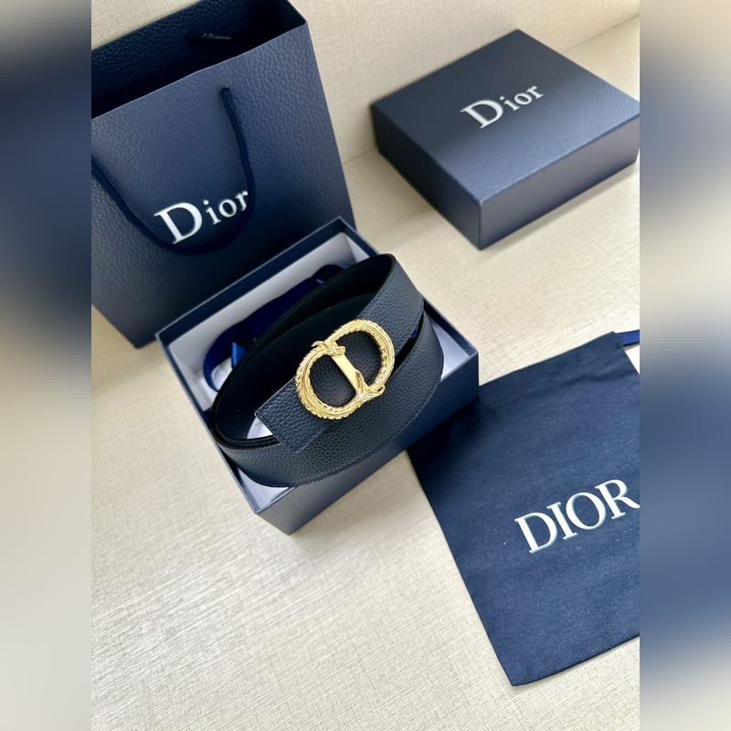 寬度3.5 CM  ，長度80—110歐碼 。