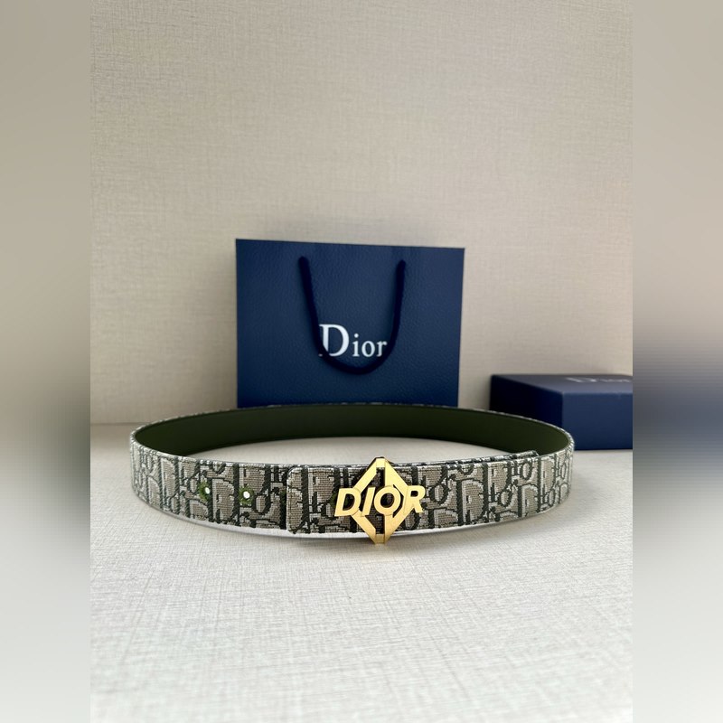 寬度3.5 CM  ，長度80—110歐碼 。