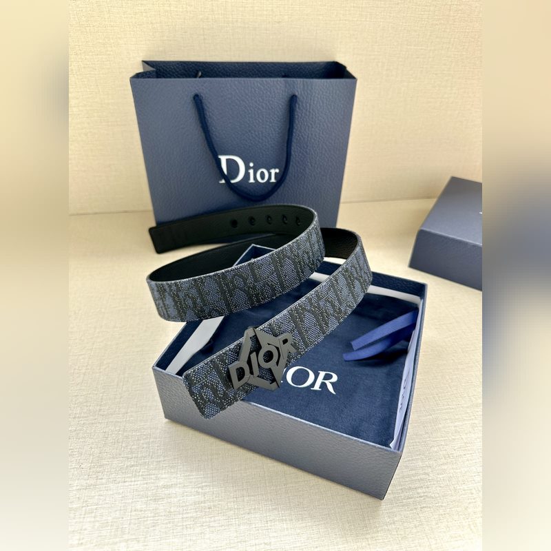 寬度3.5 CM  ，長度80—110歐碼 。