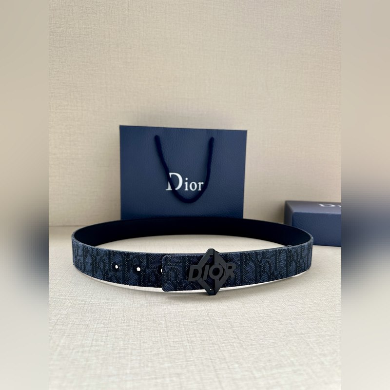 寬度3.5 CM  ，長度80—110歐碼 。