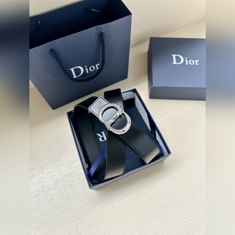 寬度3.5 CM  ，長度80—110歐碼 。