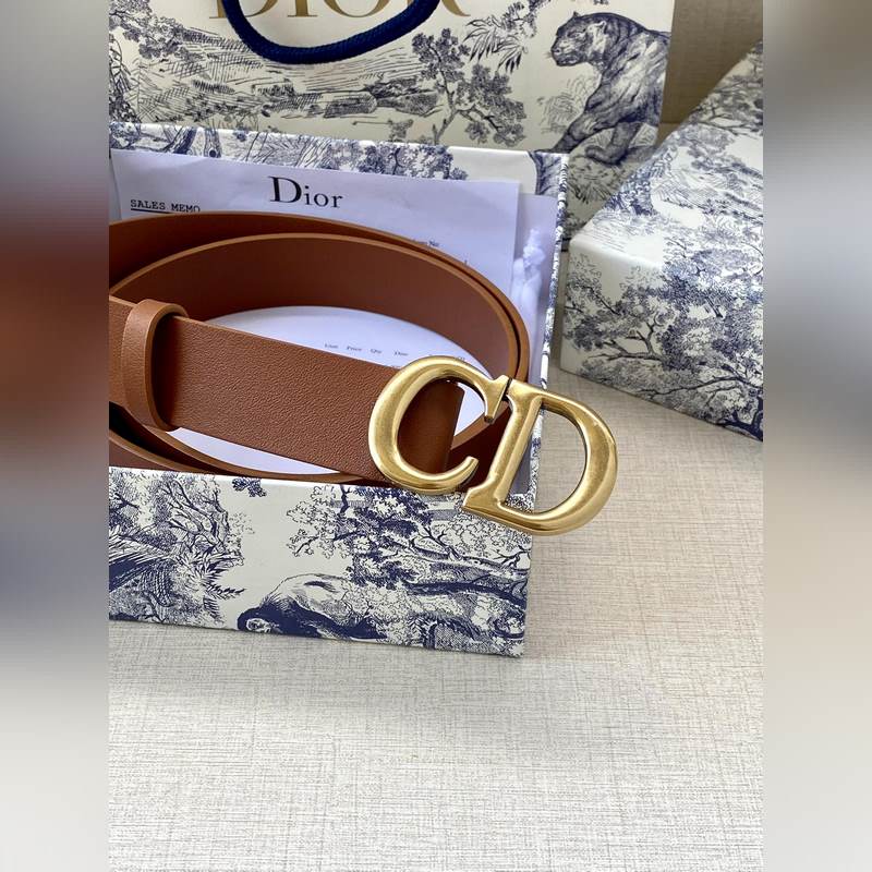 寬度3.5 CM  ，長度80—110歐碼 。