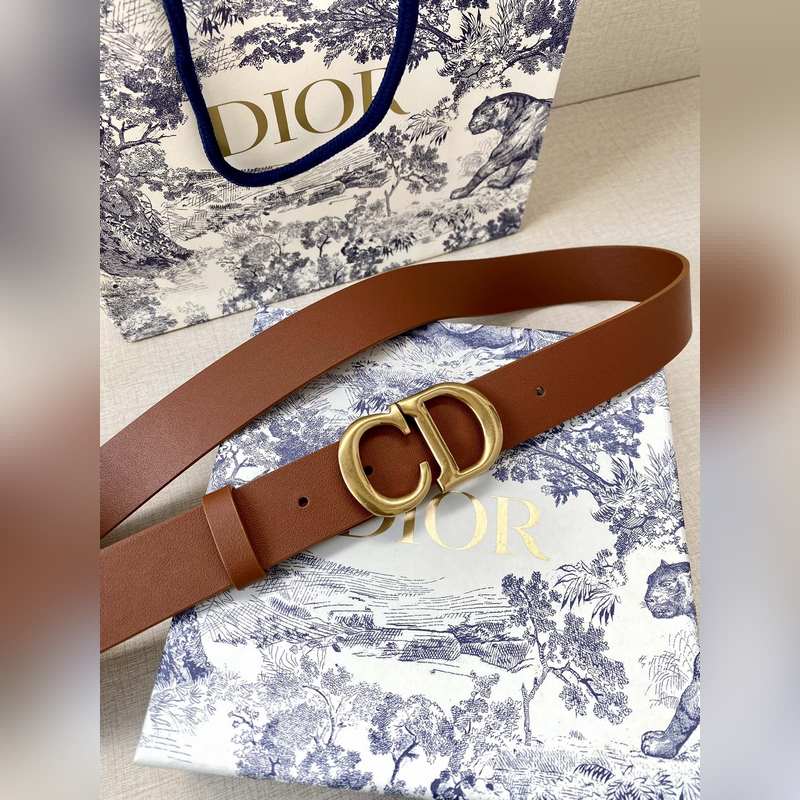 寬度3.5 CM  ，長度80—110歐碼 。