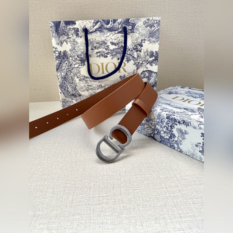 寬度3.5 CM  ，長度80—110歐碼 。