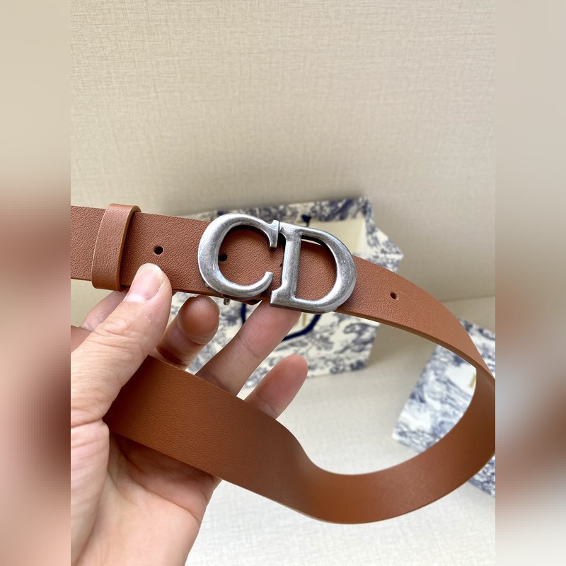 寬度3.5 CM  ，長度80—110歐碼 。