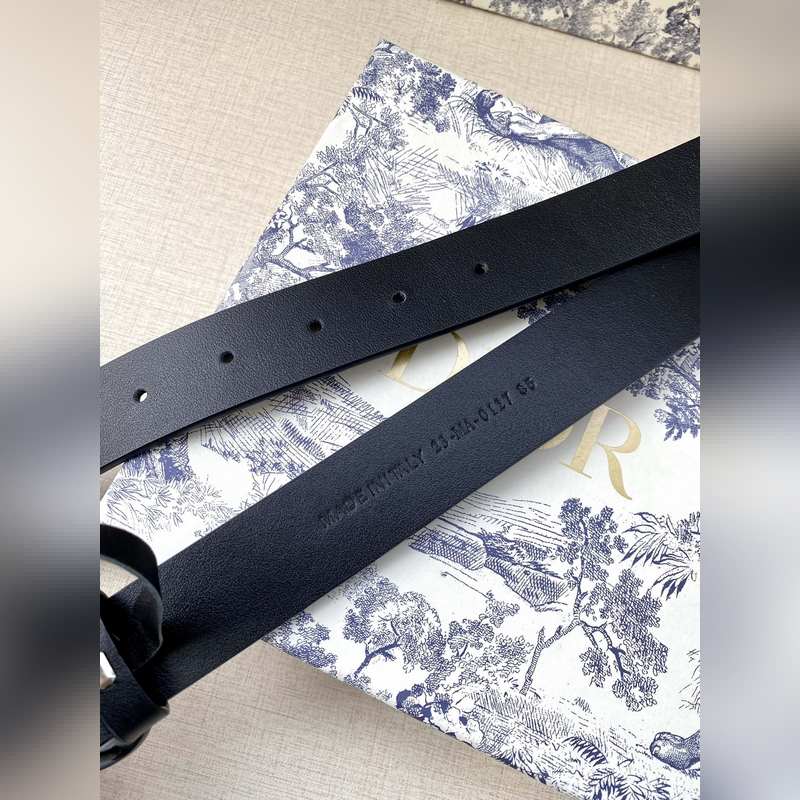 寬度3.0 CM  ，長度80—110歐碼 。