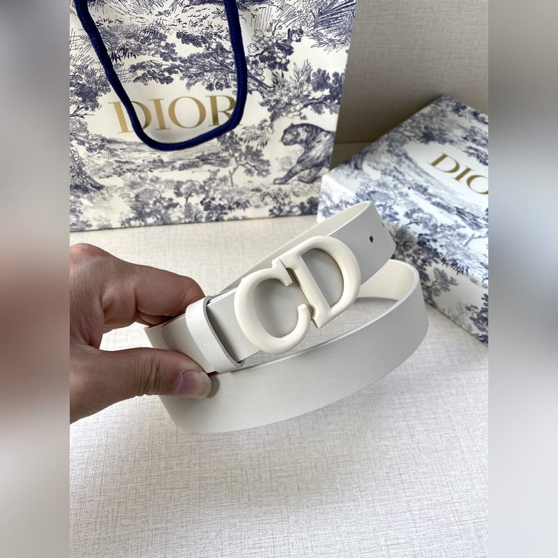 寬度3.0 CM  ，長(zhǎng)度80—110歐碼 。