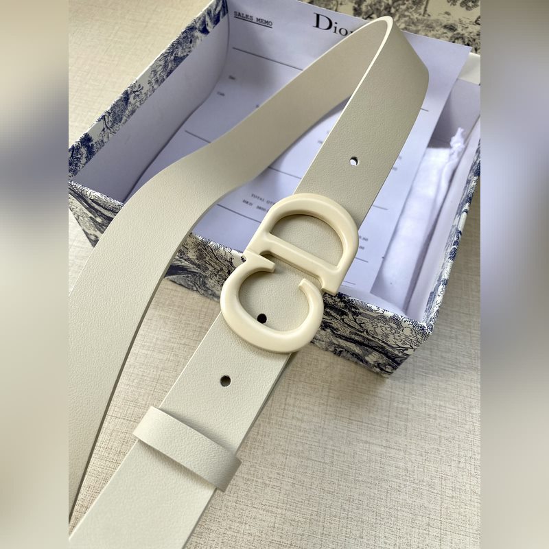 寬度3.0 CM  ，長(zhǎng)度80—110歐碼 。