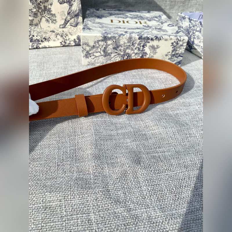 寬度3.0 CM  ，長度80—110歐碼 。