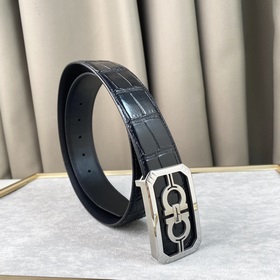 寬度3.8 CM ，  長度80-110歐碼 。