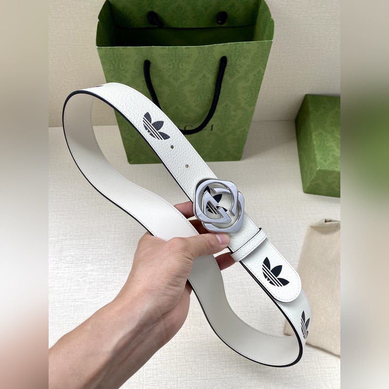 寬度4.0 CM  ，長度80—110歐碼 。