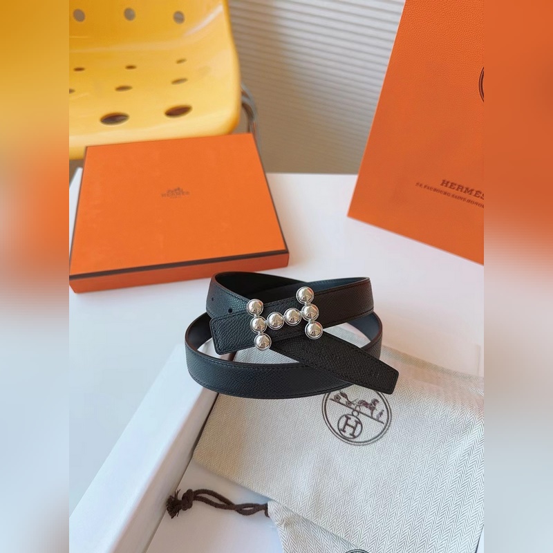 寬度2.4 CM ，  長度80-110歐碼 。