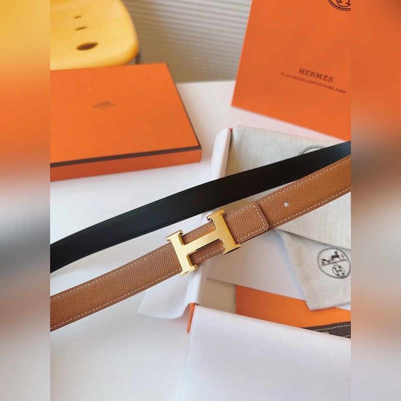 寬度2.4 CM ，  長度80-110歐碼 。