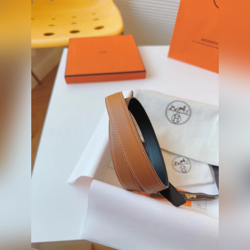 寬度2.4 CM ，  長度80-110歐碼 。