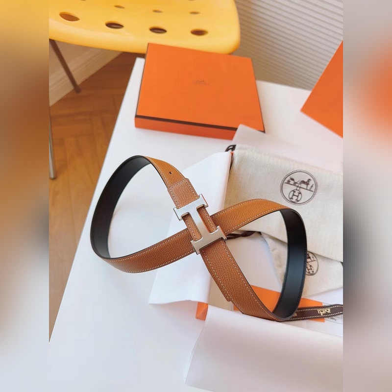 寬度2.4 CM ，  長度80-110歐碼 。