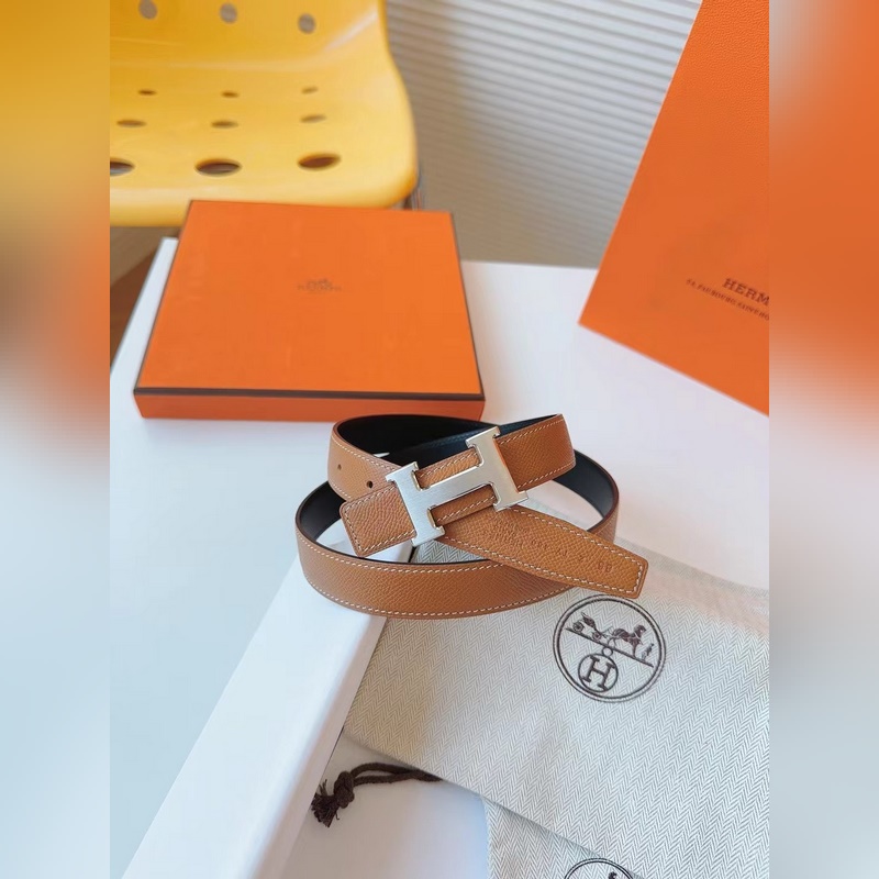 寬度2.4 CM ，  長度80-110歐碼 。