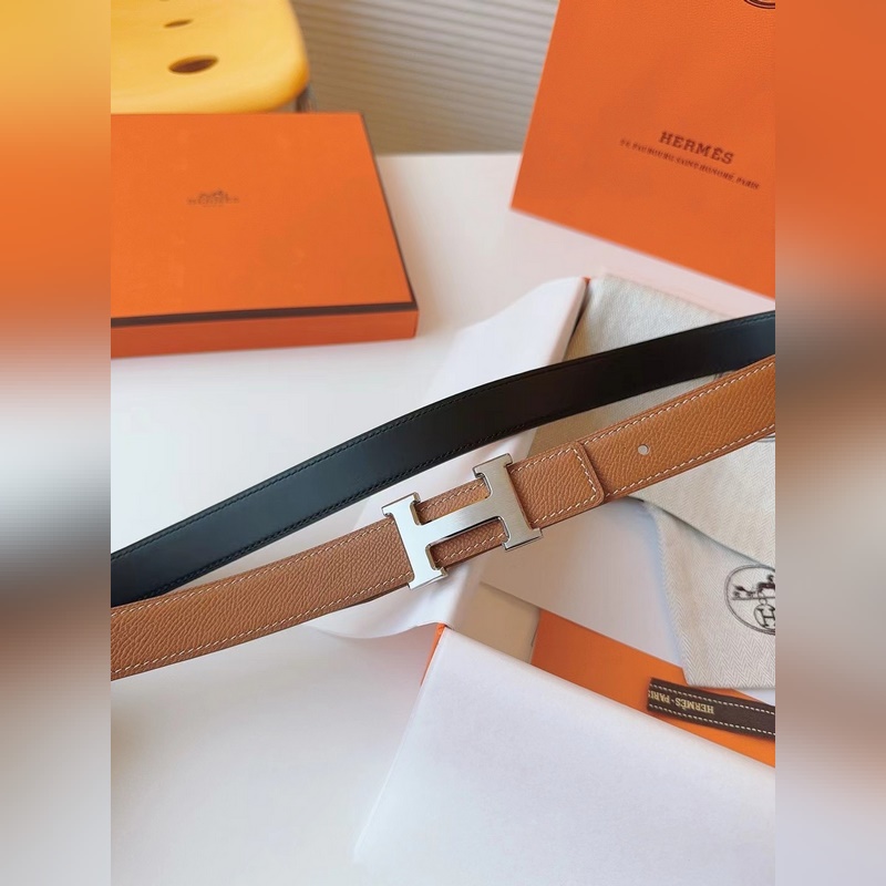 寬度2.4 CM ，  長度80-110歐碼 。