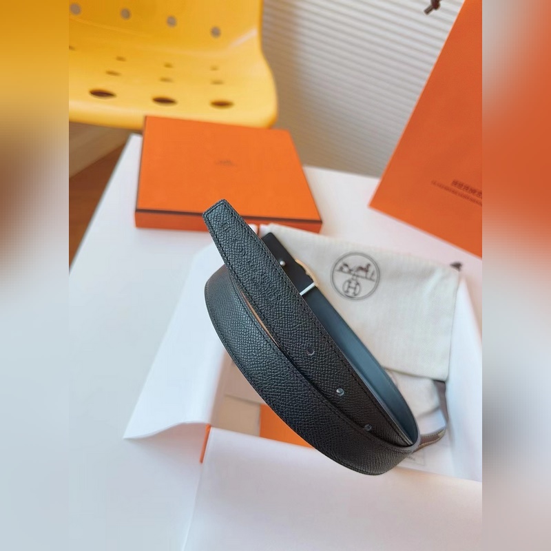 寬度2.4 CM ，  長度80-110歐碼 。