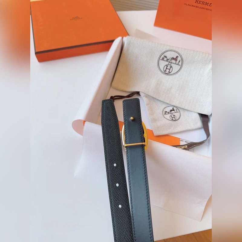 寬度2.4 CM ，  長度80-110歐碼 。