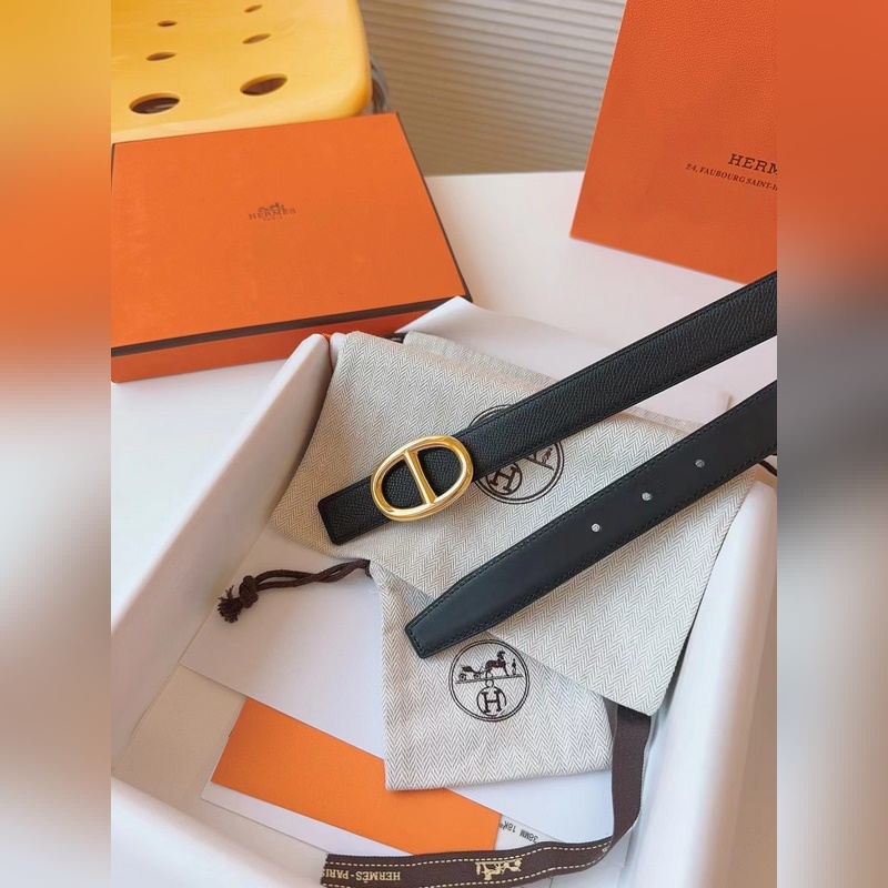 寬度2.4 CM ，  長度80-110歐碼 。