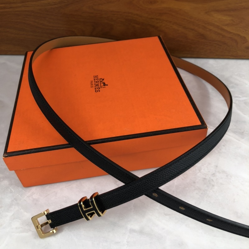 寬度1.5  CM ，  長度80-110歐碼 。