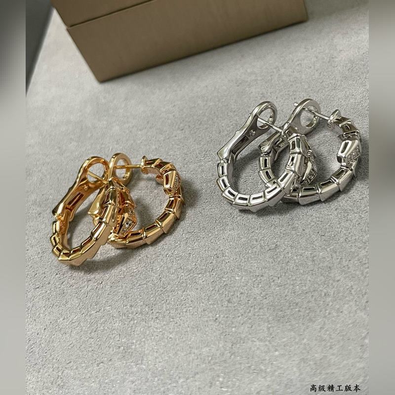 寶格麗高級精工版頭尾鑽細(xì)蛇耳拍玫瑰金白金黃金現(xiàn)貨 真香系列... 實(shí)物簡單大方