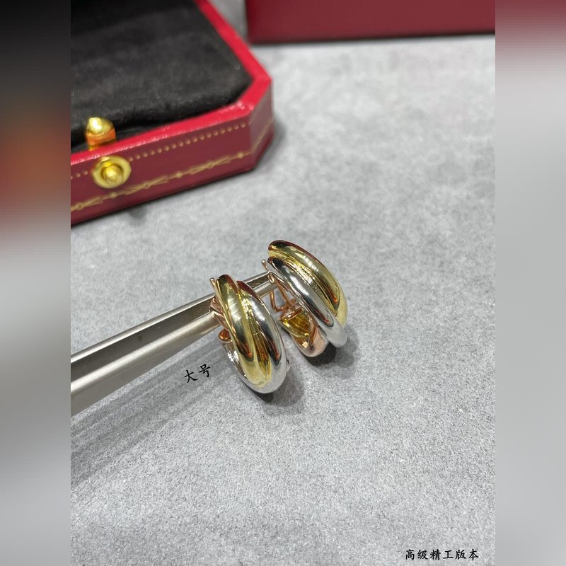 V金材質 8060260 分色電鍍 卡地亞大號三環無鑽耳環，又一款經典，完美詮釋